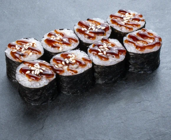 Макі з вугрем