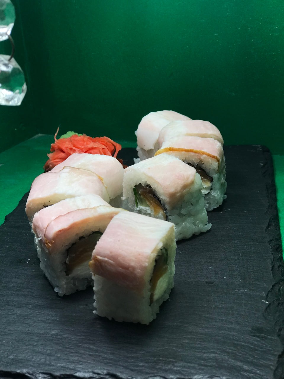 Рол з беконом