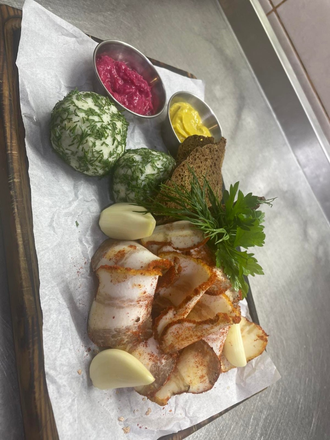 Асорті сала для справжніх Козаків