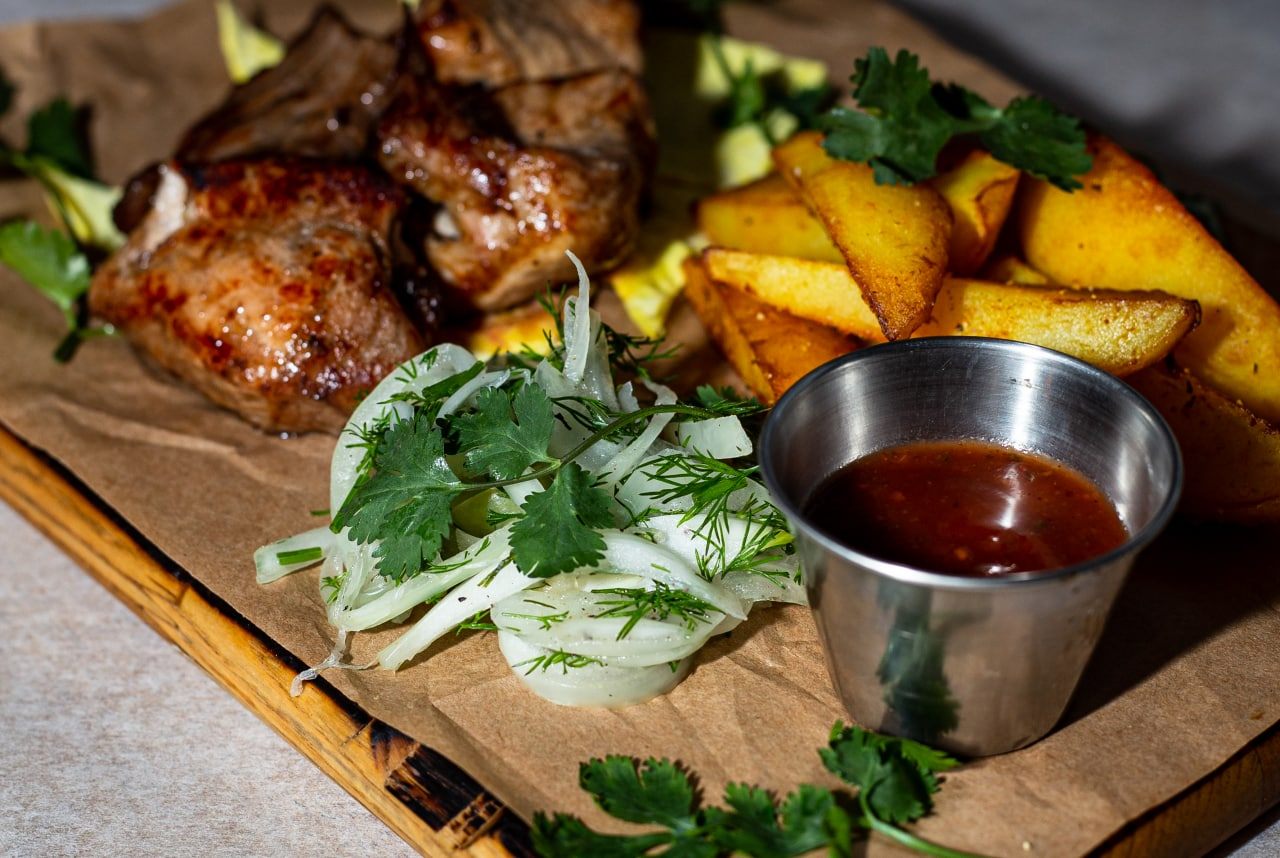 Шашлик з ошийка свинини