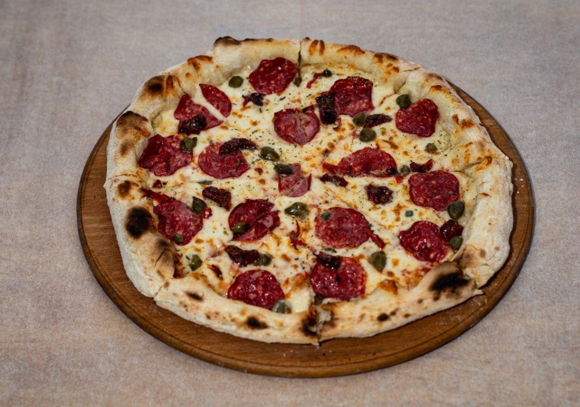 Піца Салямі