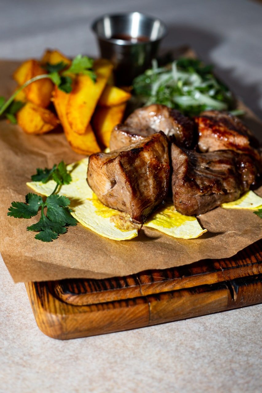 Шашлик з ошийка свинини