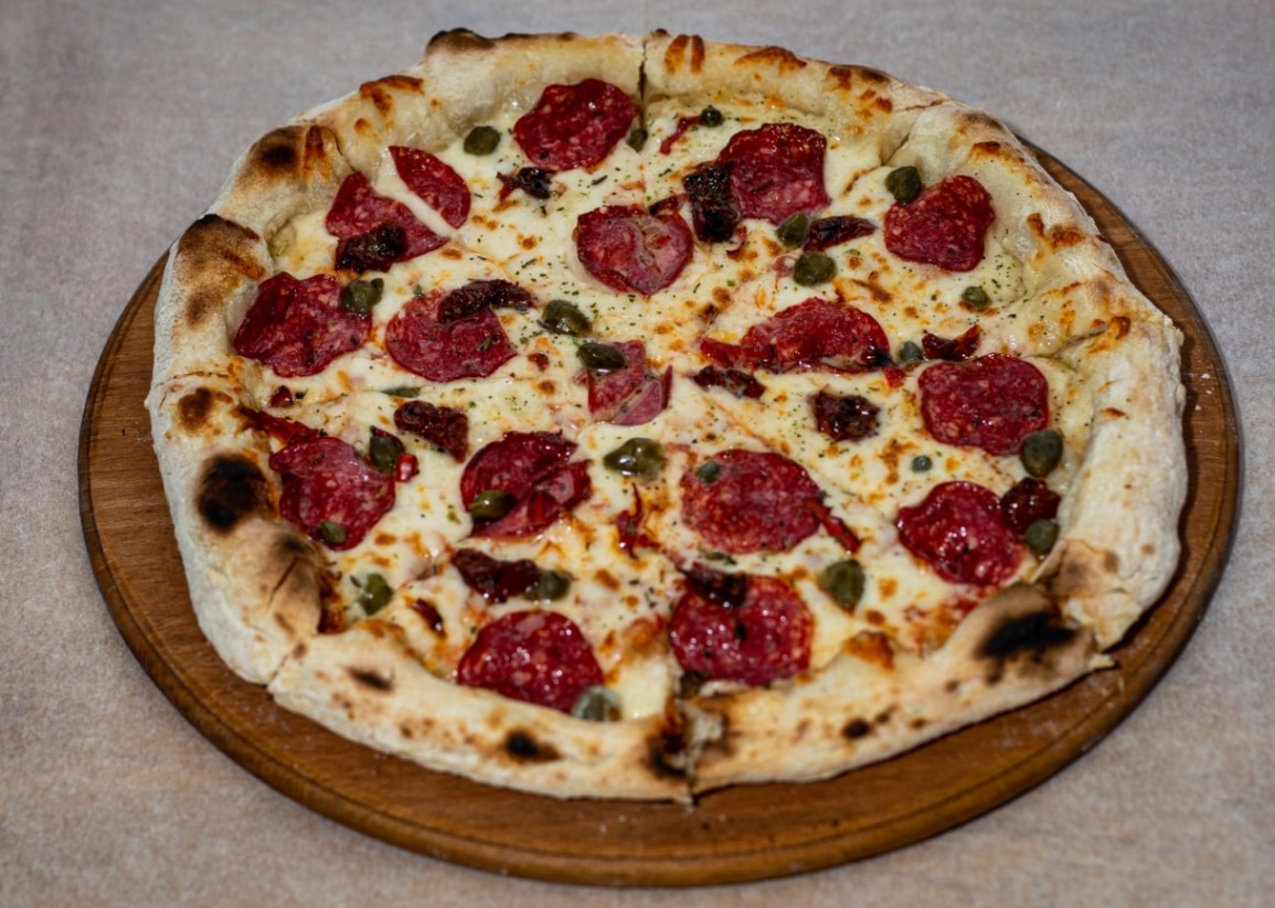 Піца Салямі